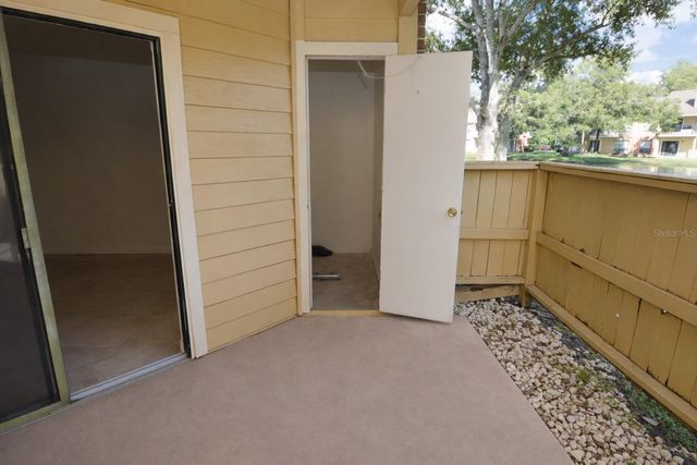 8629 FANCY FINCH DRIVE 101, Tampa, FL 33614