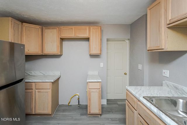 432 Arcadia Avenue, Toledo, OH 43610