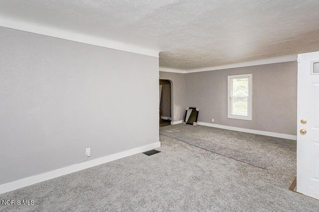 432 Arcadia Avenue, Toledo, OH 43610