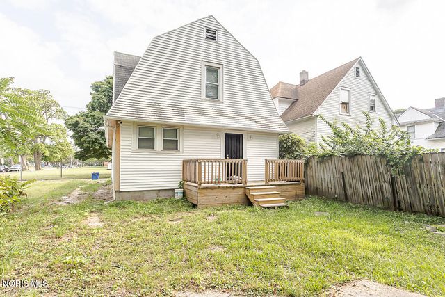432 Arcadia Avenue, Toledo, OH 43610