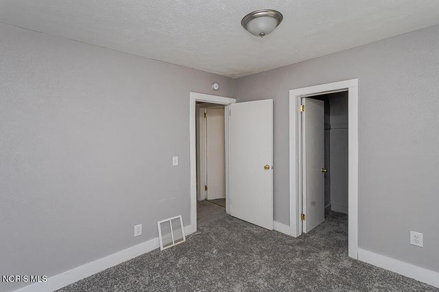 432 Arcadia Avenue, Toledo, OH 43610