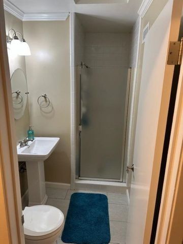 350 Altamont Dr, South San Francisco, CA 94080