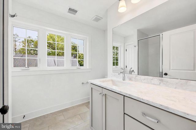 111 ST PAULS RD, Ardmore, PA 19003