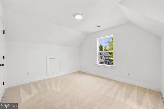 111 ST PAULS RD, Ardmore, PA 19003