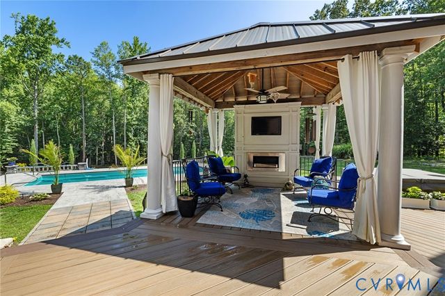 10836 Egret Ct, Chesterfield, VA 23838