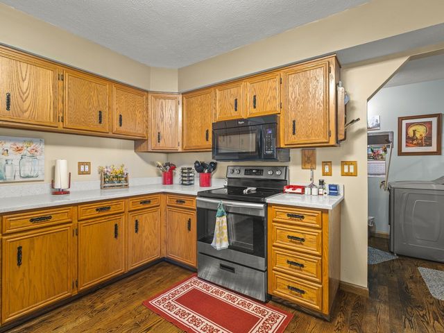 11785 Balsa Lane, Roscoe, IL 61073