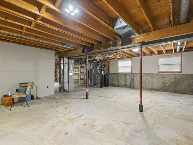 11785 Balsa Lane, Roscoe, IL 61073