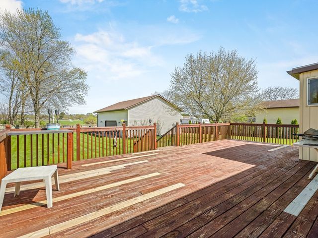11785 Balsa Lane, Roscoe, IL 61073