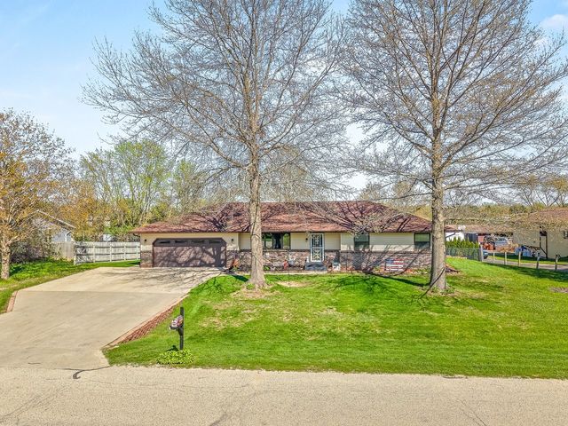 11785 Balsa Lane, Roscoe, IL 61073