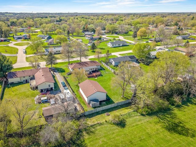 11785 Balsa Lane, Roscoe, IL 61073