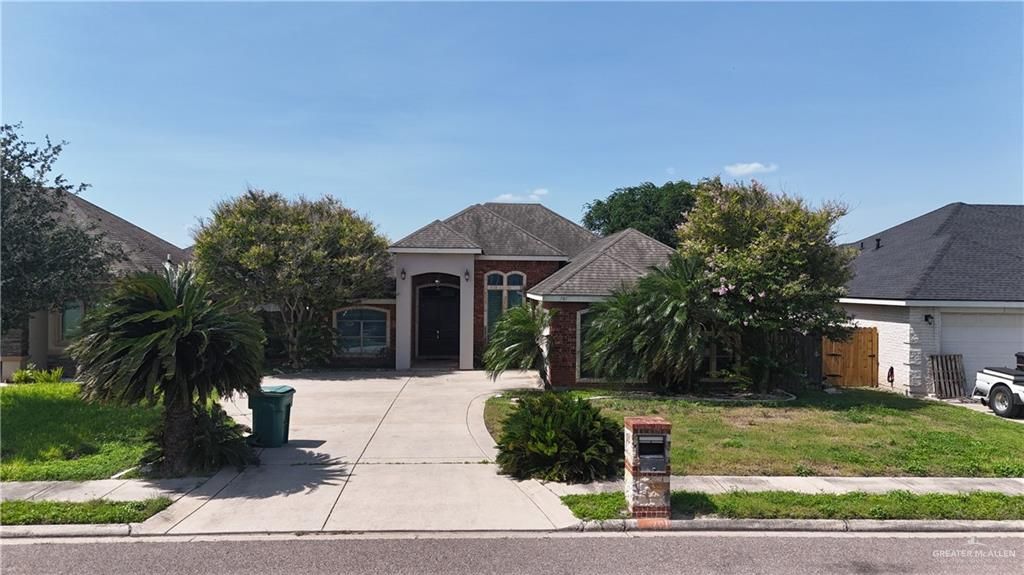 701 E Seminole Avenue, Pharr, TX 78577