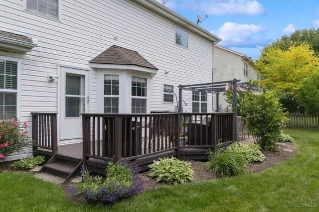 25 Huntley Court, Springboro, OH 45066