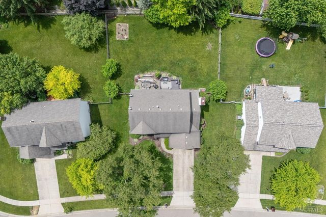 25 Huntley Court, Springboro, OH 45066
