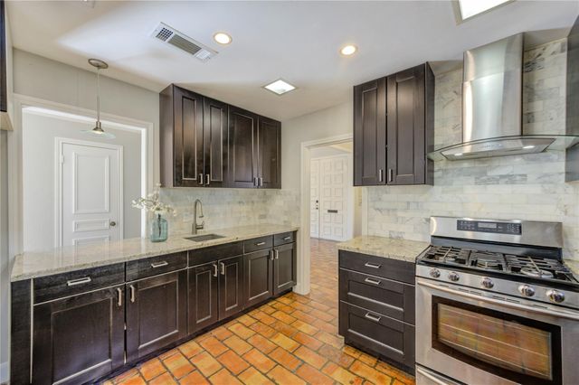 358 Tealwood Drive, Houston, TX 77024