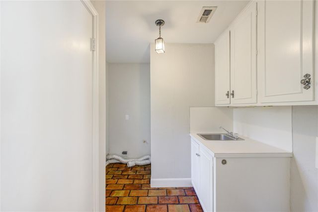 358 Tealwood Drive, Houston, TX 77024