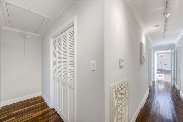 358 Tealwood Drive, Houston, TX 77024