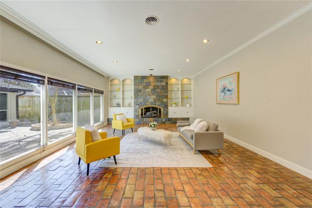 358 Tealwood Drive, Houston, TX 77024