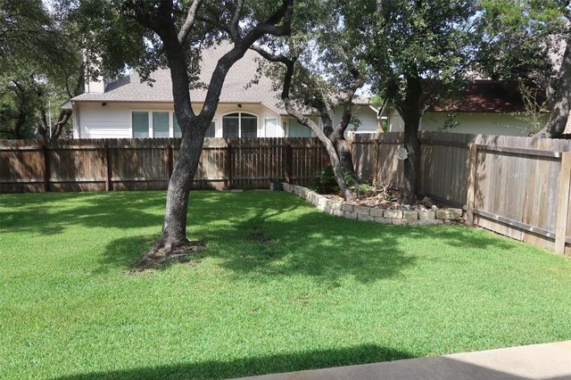 2915 Briona Wood LN, Cedar Park, TX 78613