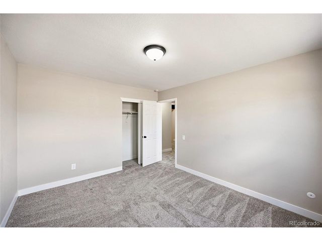 2888 S Ursula St, Aurora, CO 80014
