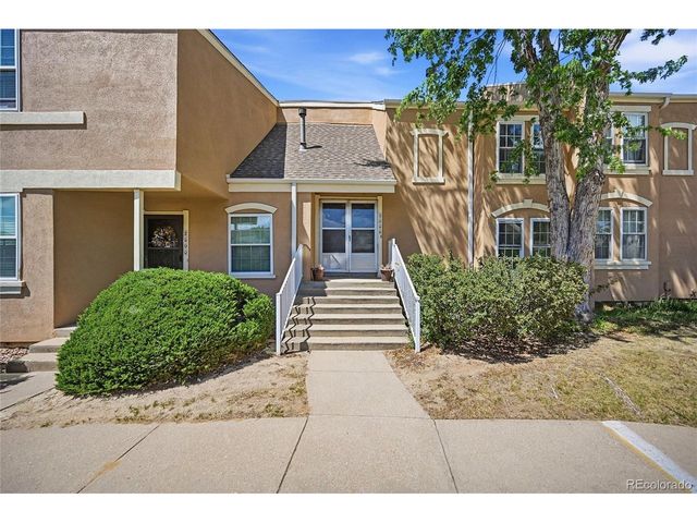 2888 S Ursula St, Aurora, CO 80014