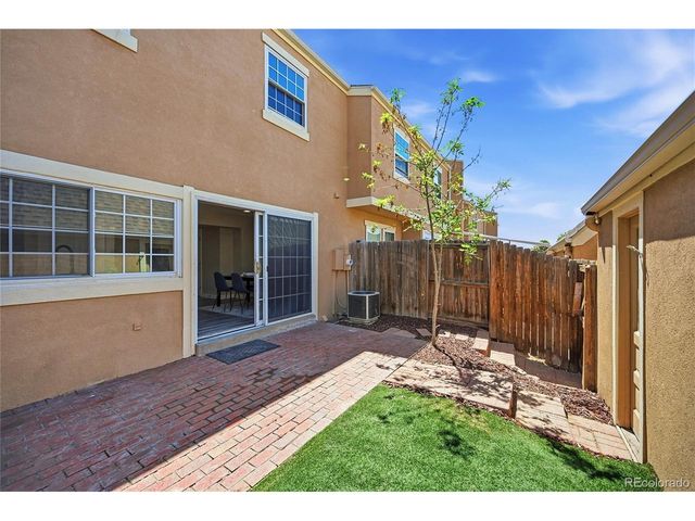 2888 S Ursula St, Aurora, CO 80014