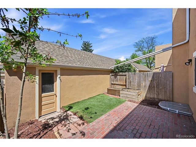 2888 S Ursula St, Aurora, CO 80014