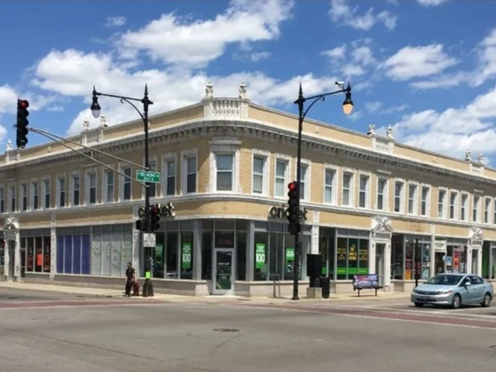 3205 N central Avenue 2, Chicago, IL 60641