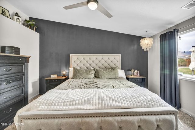 522 Sugarloaf Drive, Dayton, NV 89403