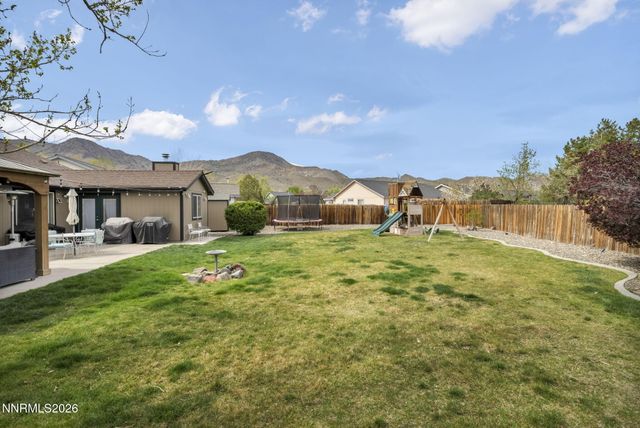 522 Sugarloaf Drive, Dayton, NV 89403