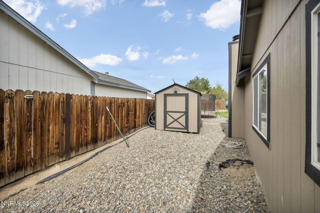 522 Sugarloaf Drive, Dayton, NV 89403