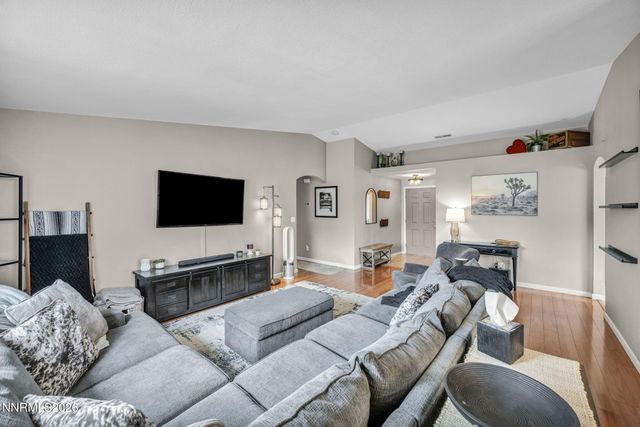 522 Sugarloaf Drive, Dayton, NV 89403