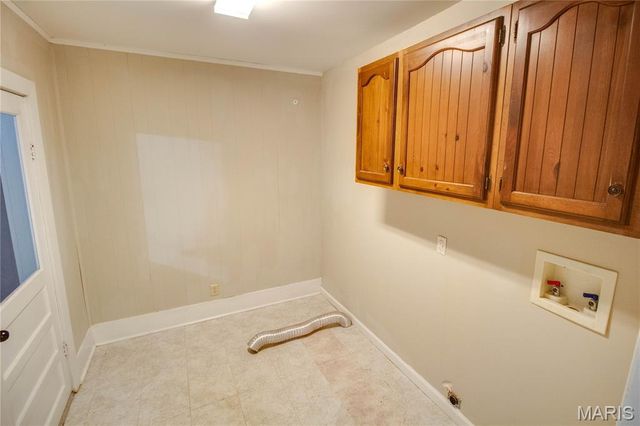 703 Harrison Street, Jerseyville, IL 62052