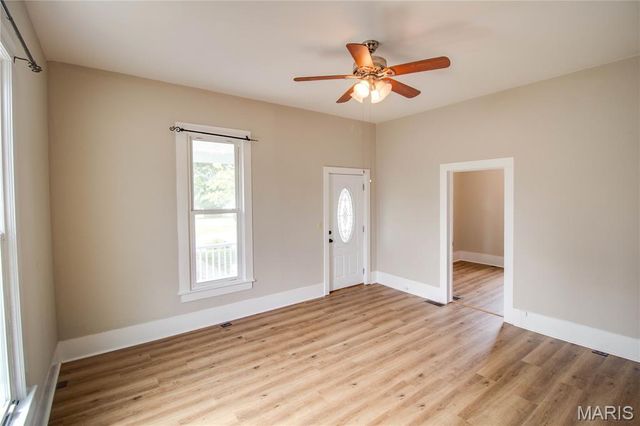 703 Harrison Street, Jerseyville, IL 62052