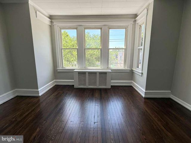 270 S 27TH ST, Camden, NJ 08105
