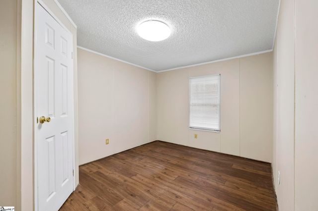 305 River Road, Marietta, SC 29661