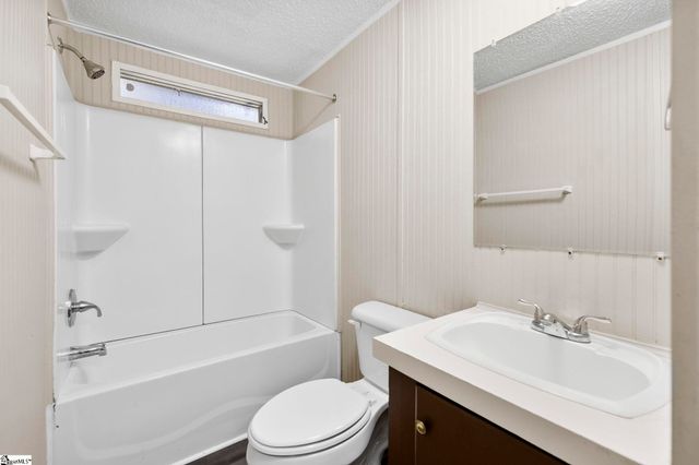 305 River Road, Marietta, SC 29661