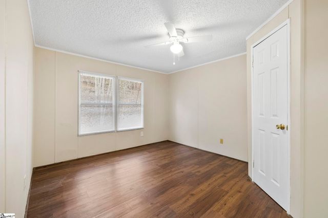 305 River Road, Marietta, SC 29661