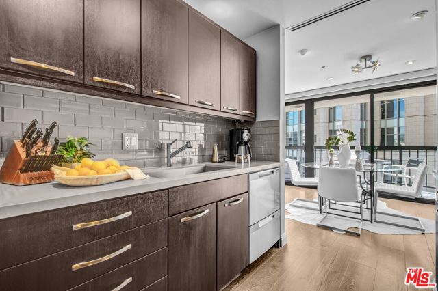 10790 Wilshire Boulevard 404, Los Angeles, CA 90024