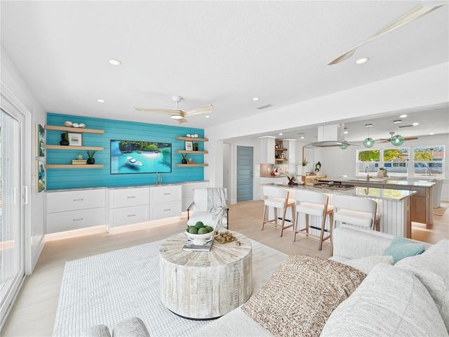 10304 KINGFISHER ROAD W, Bradenton, FL 34209
