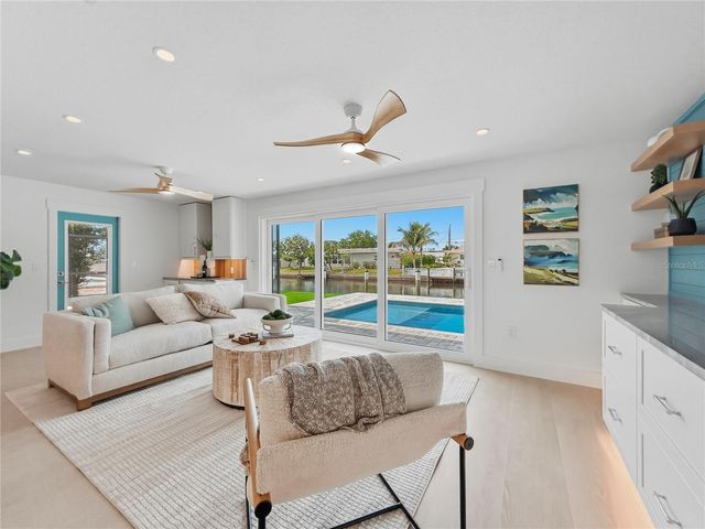 10304 KINGFISHER ROAD W, Bradenton, FL 34209