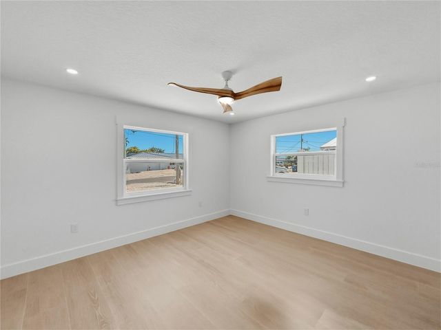 10304 KINGFISHER ROAD W, Bradenton, FL 34209