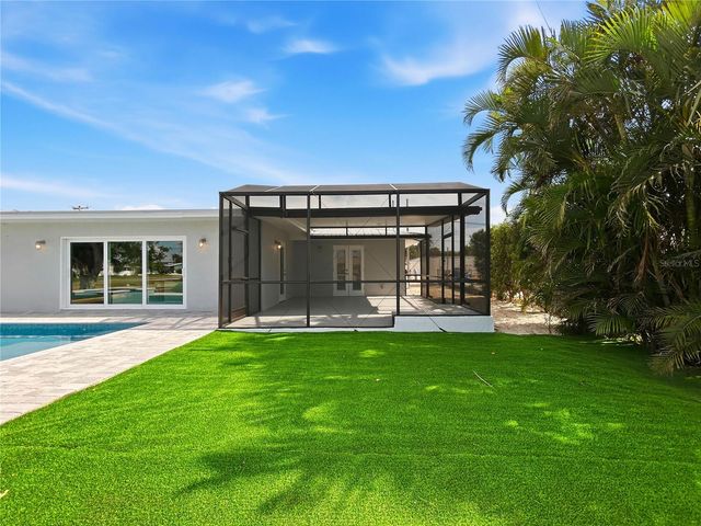 10304 KINGFISHER ROAD W, Bradenton, FL 34209