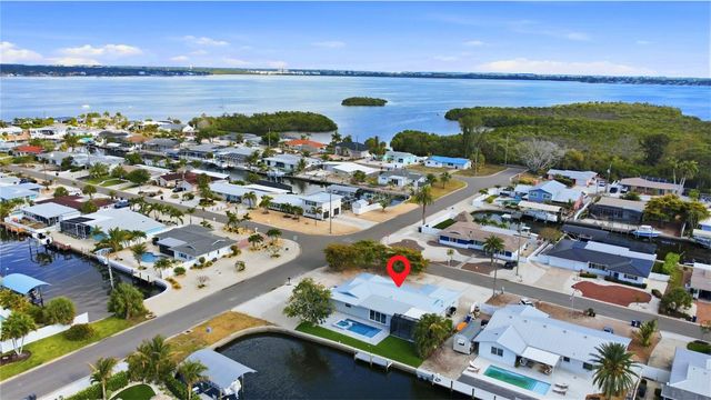 10304 KINGFISHER ROAD W, Bradenton, FL 34209