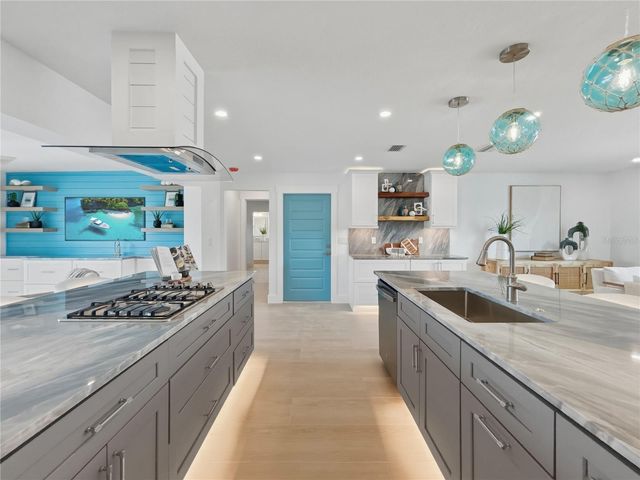 10304 KINGFISHER ROAD W, Bradenton, FL 34209