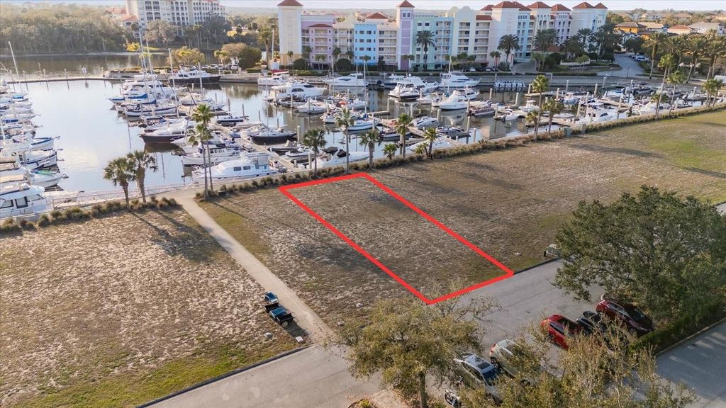 122 HARBOR VILLAGE POINT S, Palm Coast, FL 32137