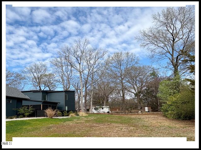 116-10 Pine Street, Carrboro, NC 27510