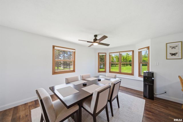 142 LEGION Road, Washington, IL 61571