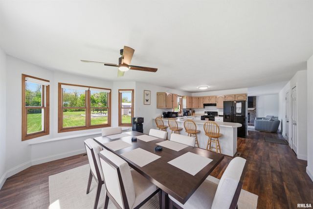 142 LEGION Road, Washington, IL 61571