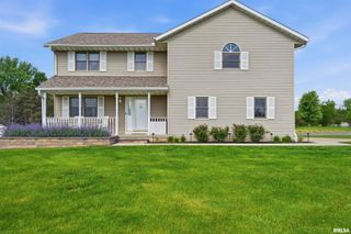 142 LEGION Road, Washington, IL 61571