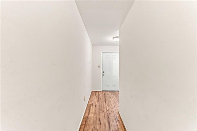 1404 LINDEN ST, Wilmington, DE 19805